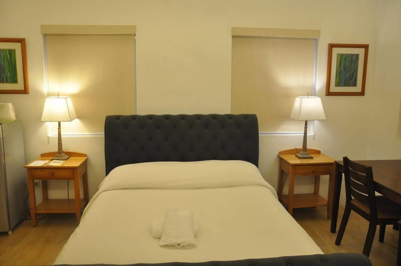 The Carmelence Lodge Tagaytay City Exterior foto