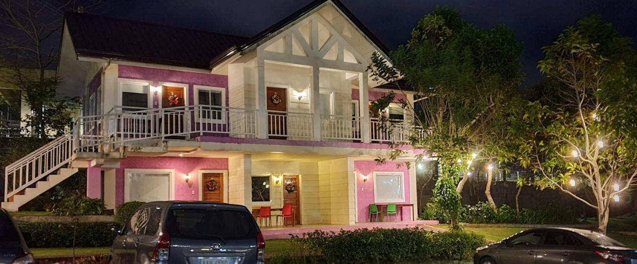 The Carmelence Lodge Tagaytay City Exterior foto