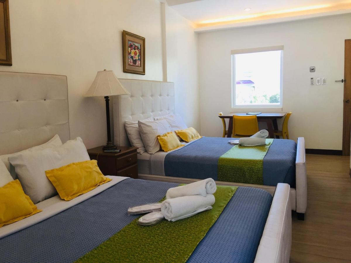 The Carmelence Lodge Tagaytay City Exterior foto